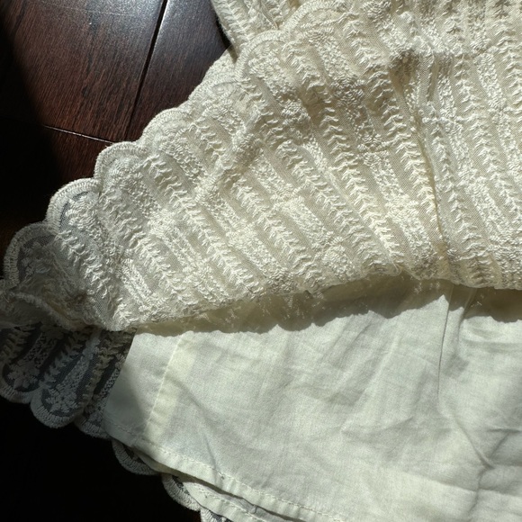 Zara Lace Dress. Button Front. 18-24m - Picture 6 of 8